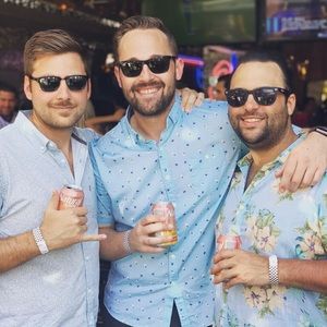 Meet your Posher, Casey